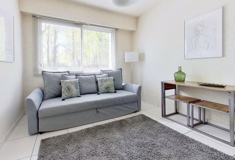 פנסיון Les Jardins De La Muse, Piscine Couverte, Spa Et Fitness