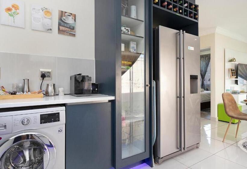 بنسيون Marigold