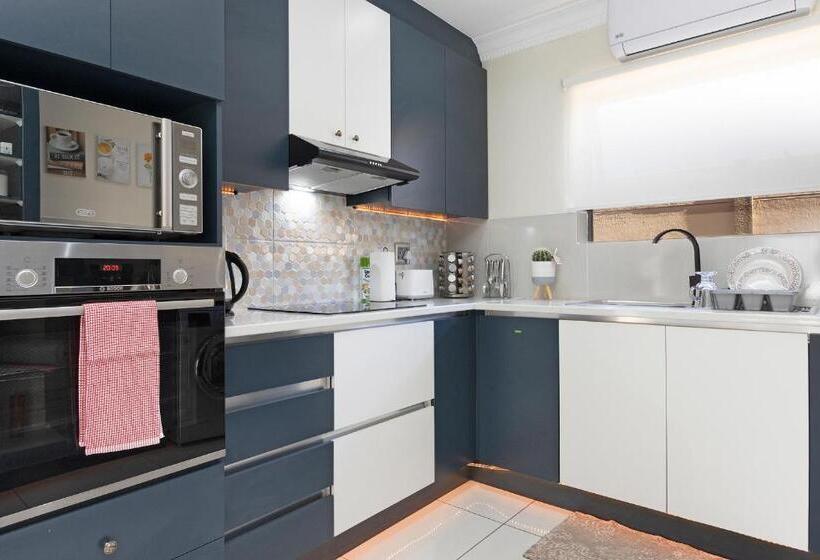 بنسيون Marigold