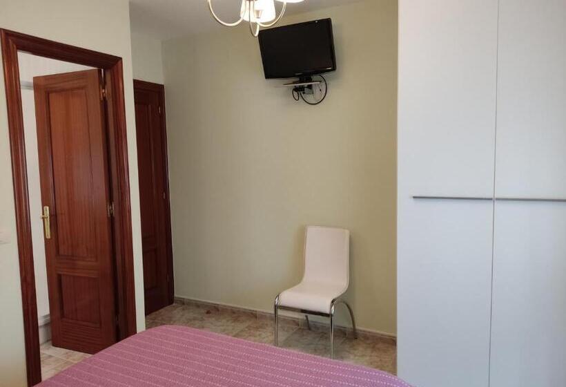 بنسيون Os Muiños