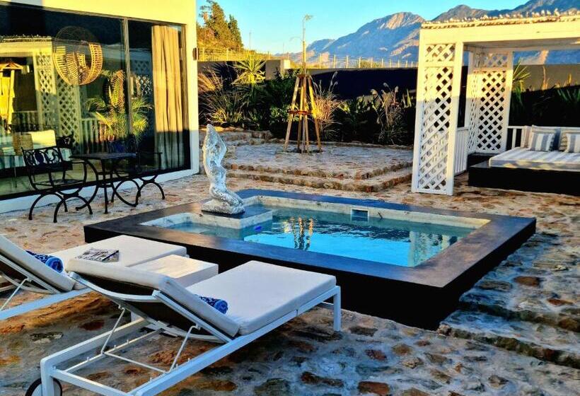 Пансион Pjure Wellness Retreat & Spa