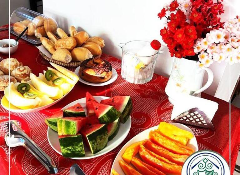 ペンション Pousada Santos