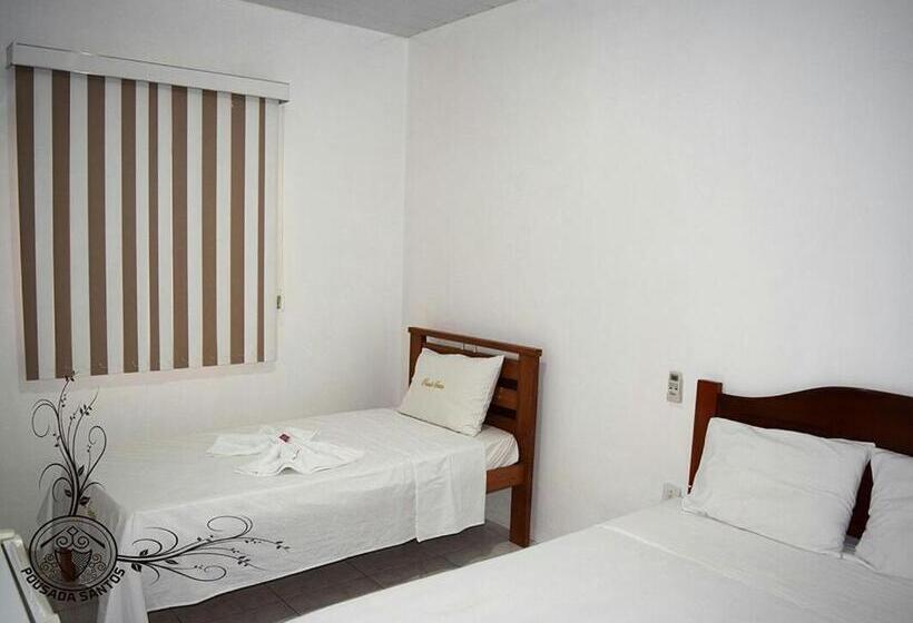 ペンション Pousada Santos