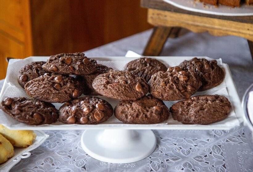 بنسيون Pousada Vitória