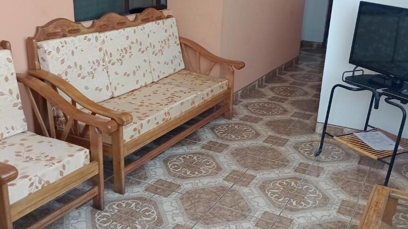 بنسيون Travelershouse Casa Hospedaje