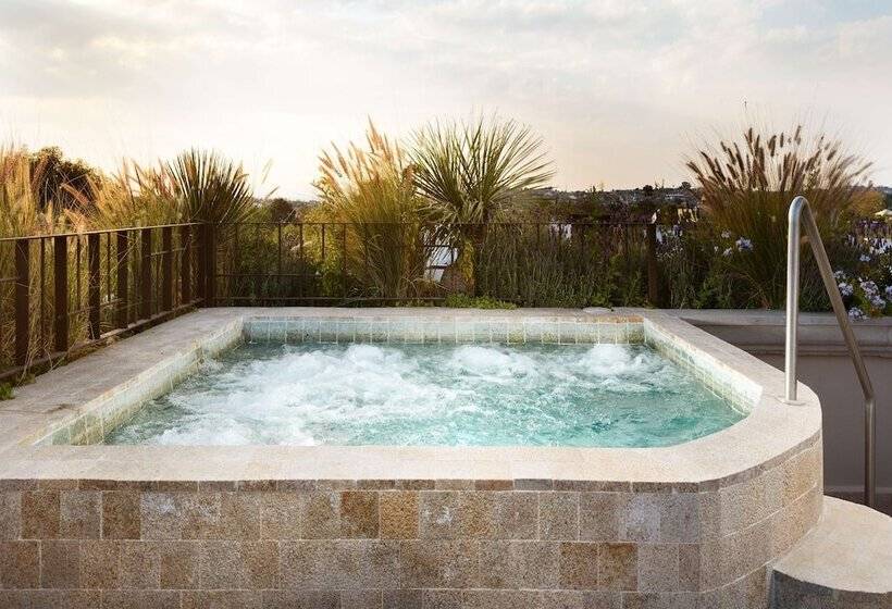 استراحتگاه Numu Boutique Hotel, The Unbound Collection By Hyatt