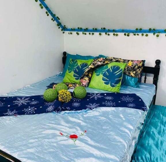 Paula S Tagaytay Transient House