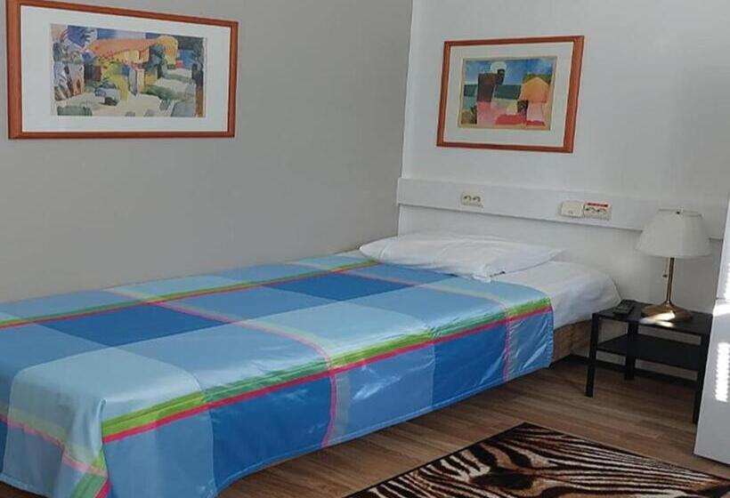 24   Karihaara   Kemi