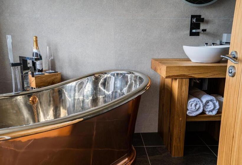 هاستل Bulls Head  Holymoorside