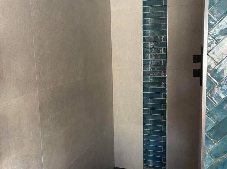 هاستل Bulls Head  Holymoorside