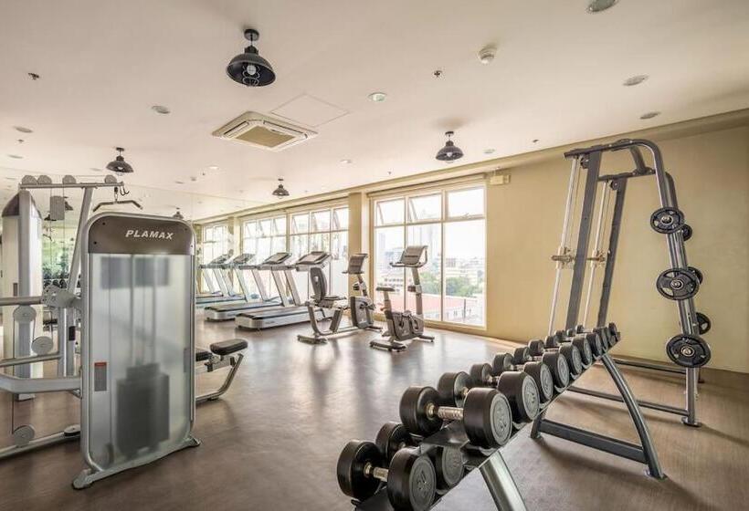 هاستل R Holistay Vista Heights Legarda Near Ceu San Beda