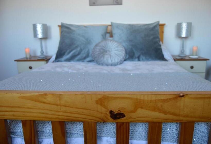 مبيت وإفطار Clunebeg Retreat