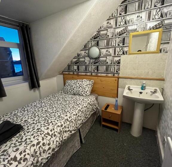 تختخواب و صبحانه Dunarle Guesthouse