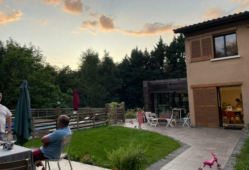 مبيت وإفطار Les Cabanons