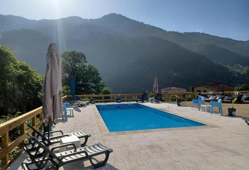 צימר Waterfalls Gerês Al