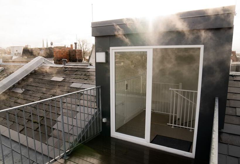 Bob W Lübeck Old Town