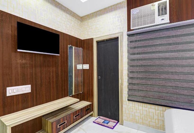 Capital O Hotel Shree