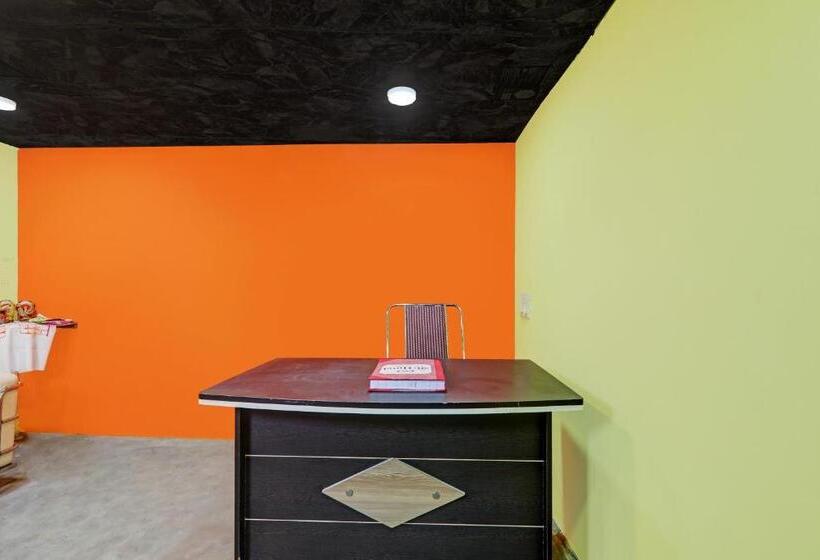 Capital O Hotel Shree