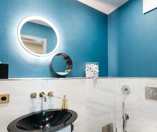 Fourty Three Luxury Serviced Apartments