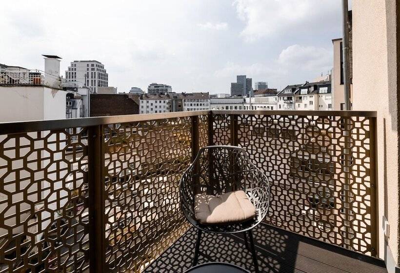 Fourty Three Luxury Serviced Apartments