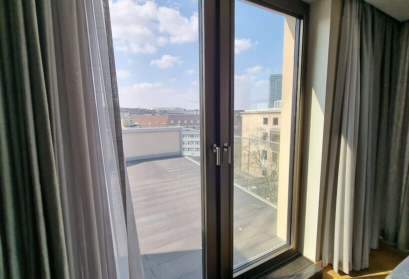 Fourty Three Luxury Serviced Apartments