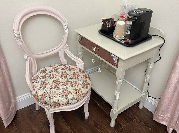 Holland Farmhouse Inn B&b