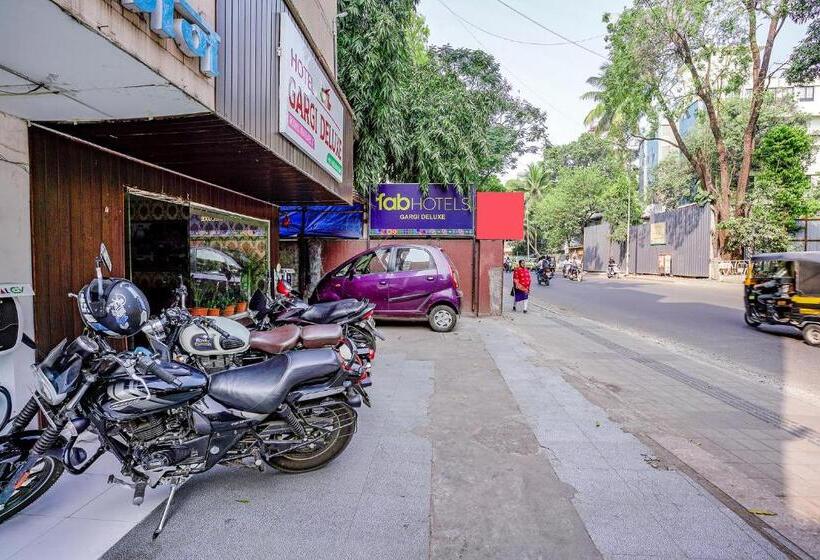 Fabhotel Gargi Deluxe