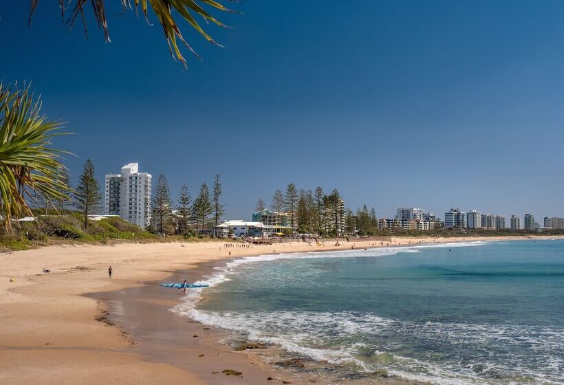 هتل Holiday Inn Express & Suites Sunshine Coast, An Ihg