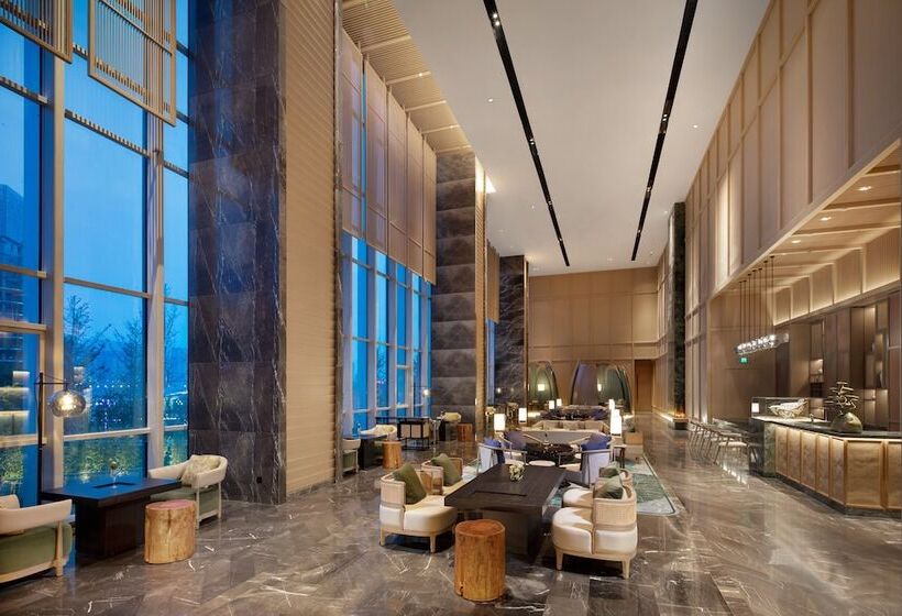 酒店 Hualuxe Yibin, An Ihg