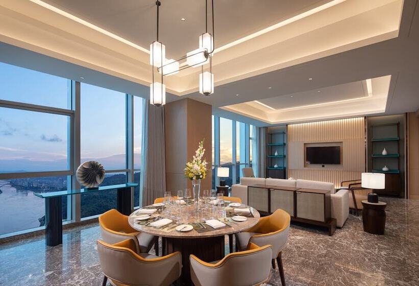 호텔 Hualuxe Yibin, An Ihg