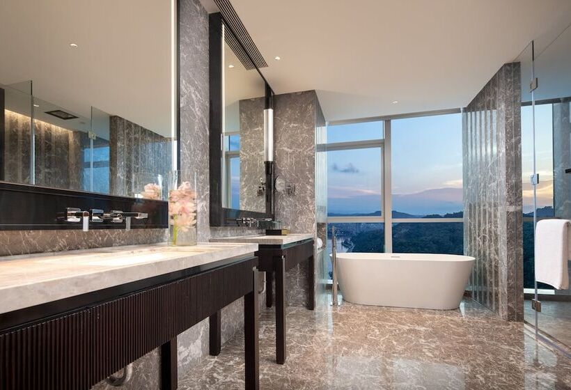 酒店 Hualuxe Yibin, An Ihg