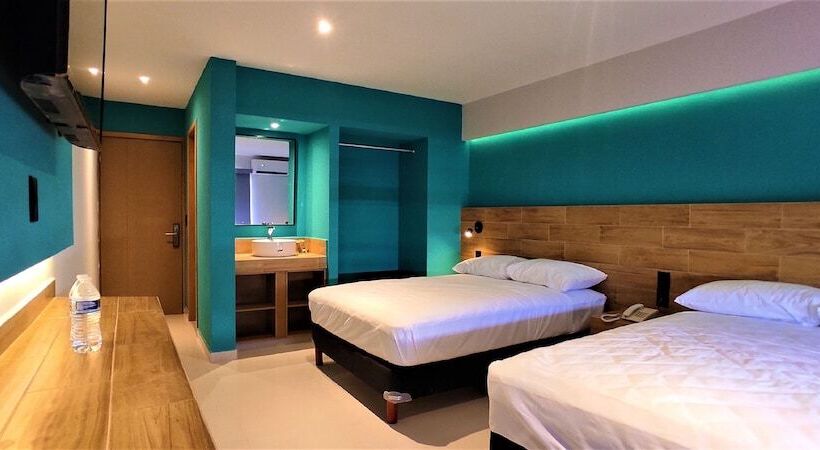 Отель Kavia Mazatlan