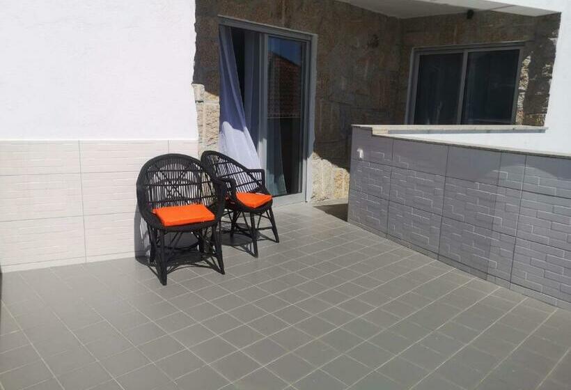 호텔 Leonchic   Guest House Com Piscina De água Salgada