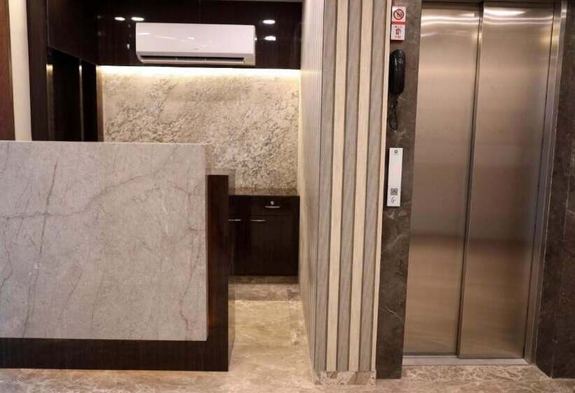 בית מלון כפרי Natham By Vrinda