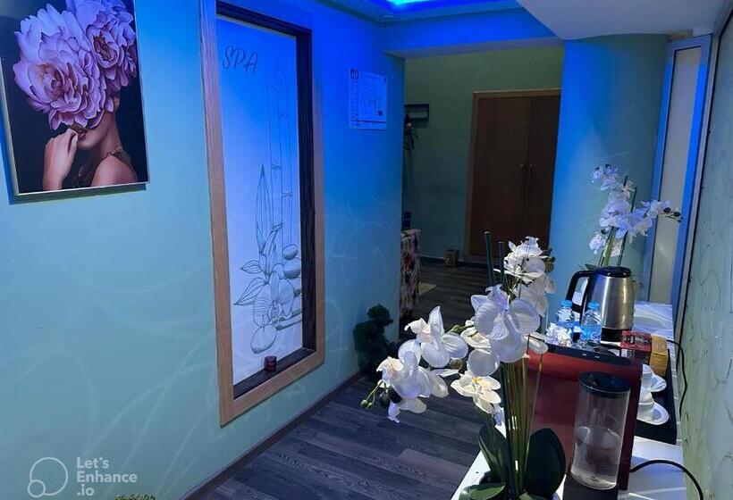 Silver Suites Hotel & Spa