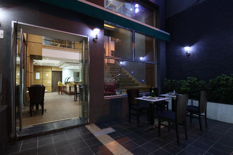 Silver Suites Hotel & Spa