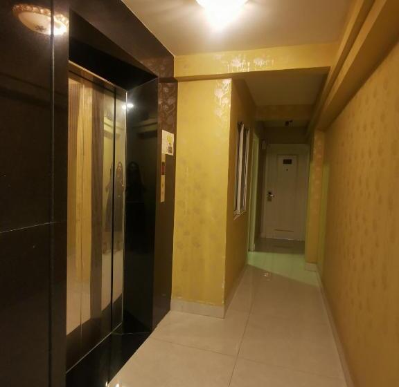 فندق Sovanphum Riverside