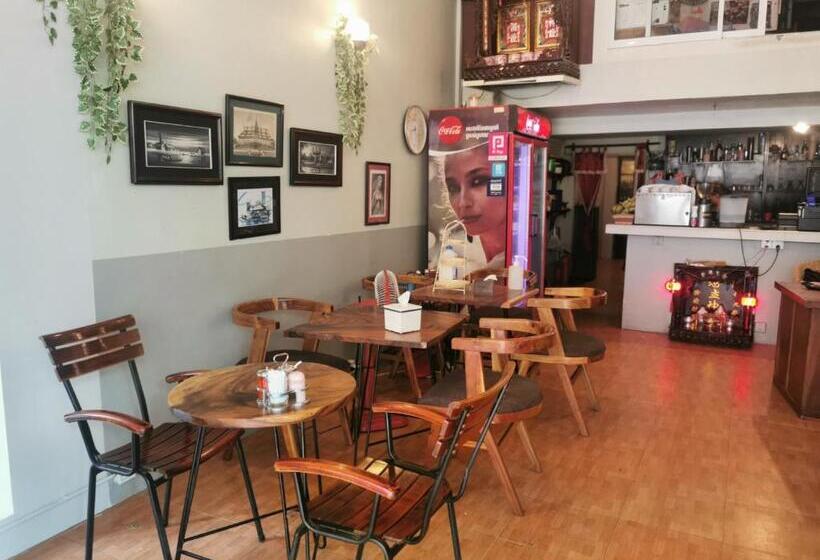 فندق Sovanphum Riverside