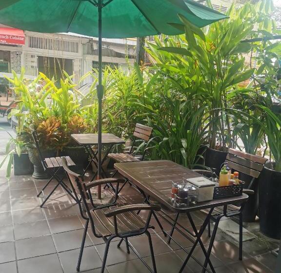 فندق Sovanphum Riverside