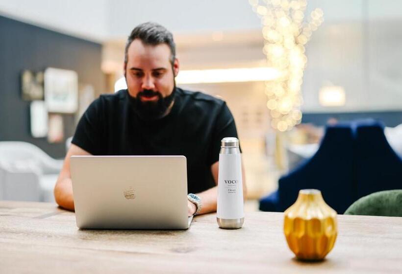 هتل Voco Chicago Downtown, An Ihg