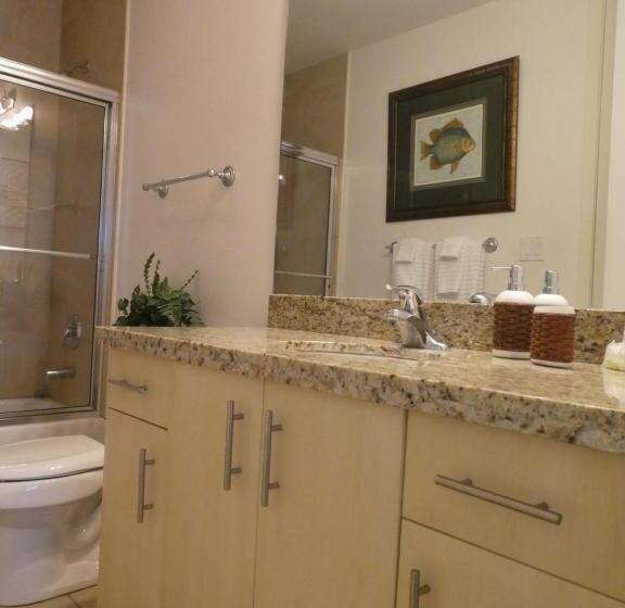 Fishermans Landing On The Bay  Las Marinas