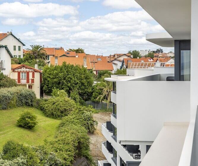 Nemea Appart Hotel Les Hauts De Milady Biarritz