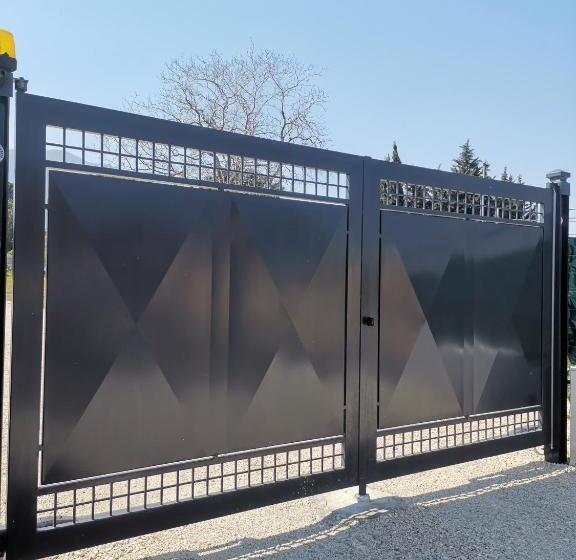 פנסיון Amy Dreams