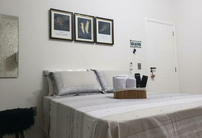 Pensjonat Moderna Suite Privativa Com Tv A Cabo E Wi Fi 01