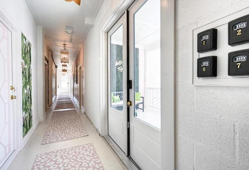 The Oleander Hotel Room 9