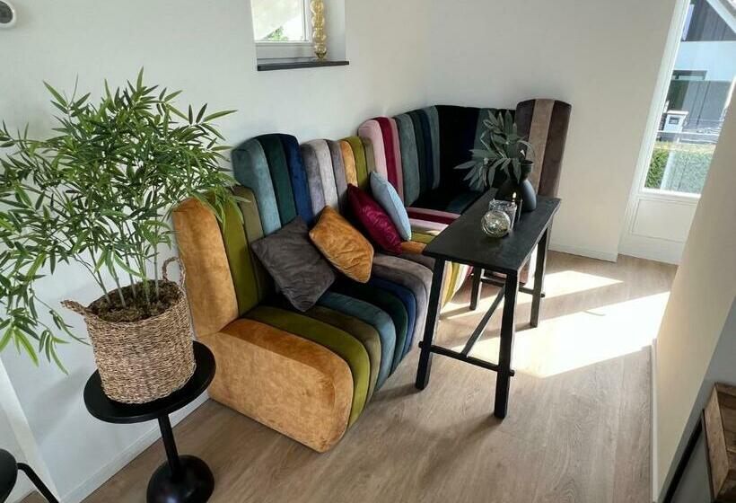 צימר Plassenzicht Logies & Sloepverhuur