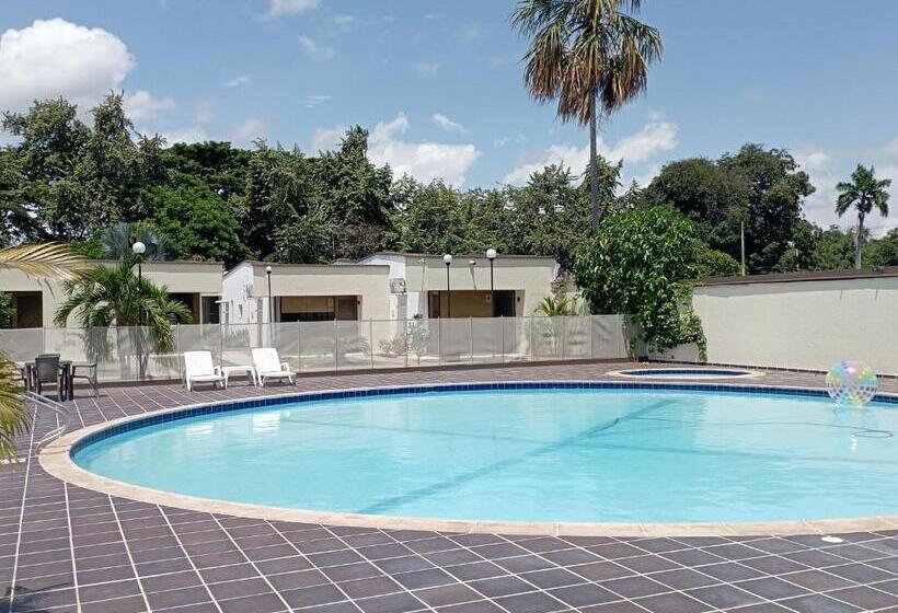 مبيت وإفطار Tacaloa Inn Experience