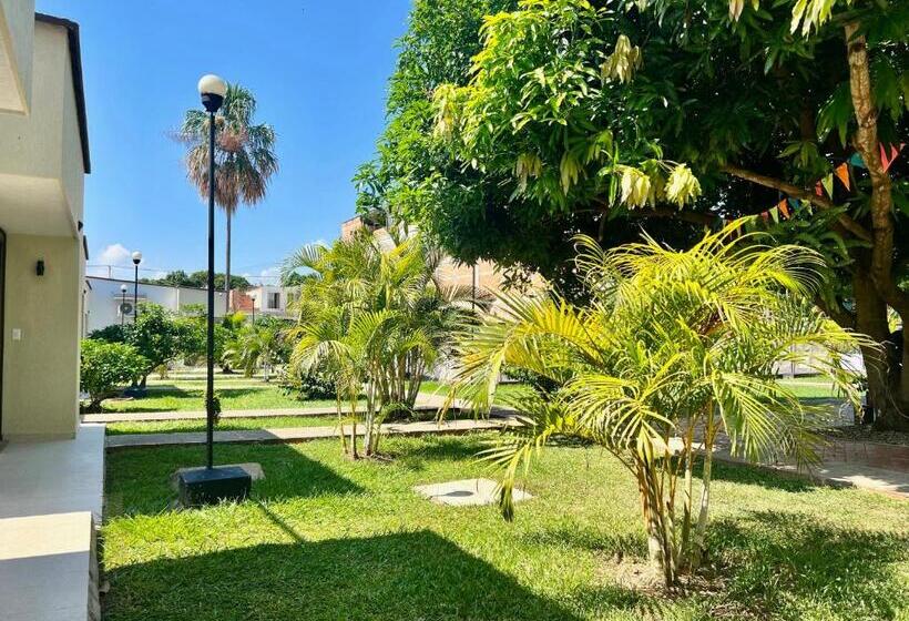 مبيت وإفطار Tacaloa Inn Experience