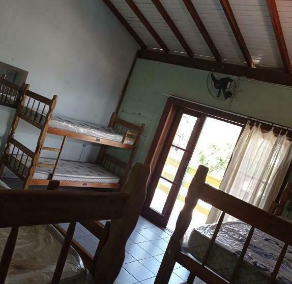 Girassol Hostel By Katita