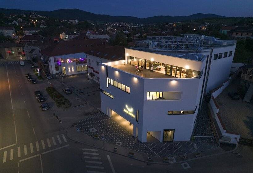 Отель Boutique Aquarel